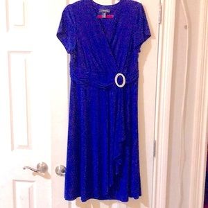 R M Richard’s Dressy short dress. Below the knees. Royal Blue
